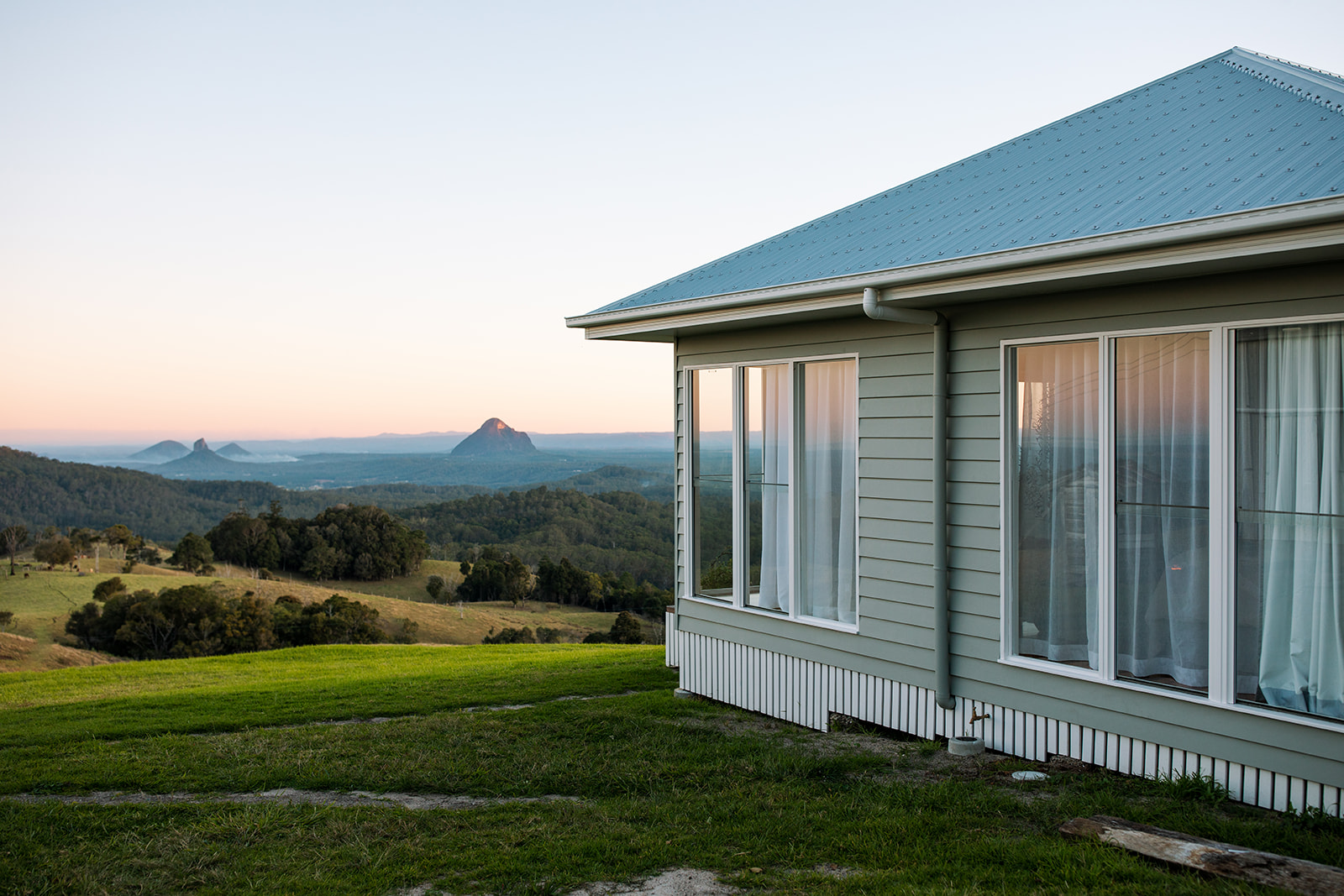 Sunshine coast farm stay view of the glass house mountains from Burgess Cottage